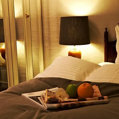 & Hotell Munkebo